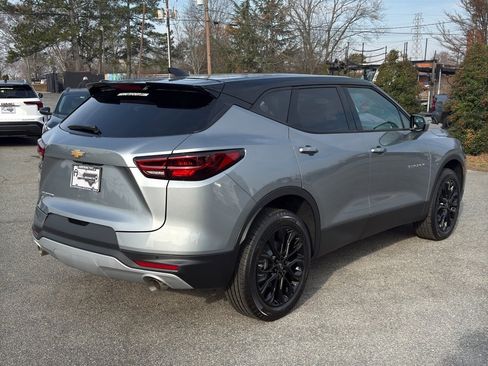 New 2026 Chevrolet Blazer LT image 5