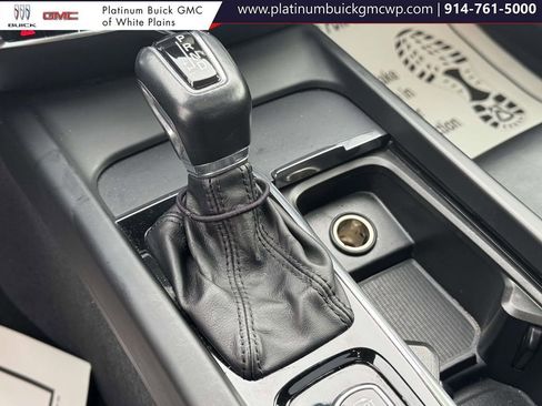 Used 2019 Volvo S60 T6 Momentum w/ Premium Package image 29