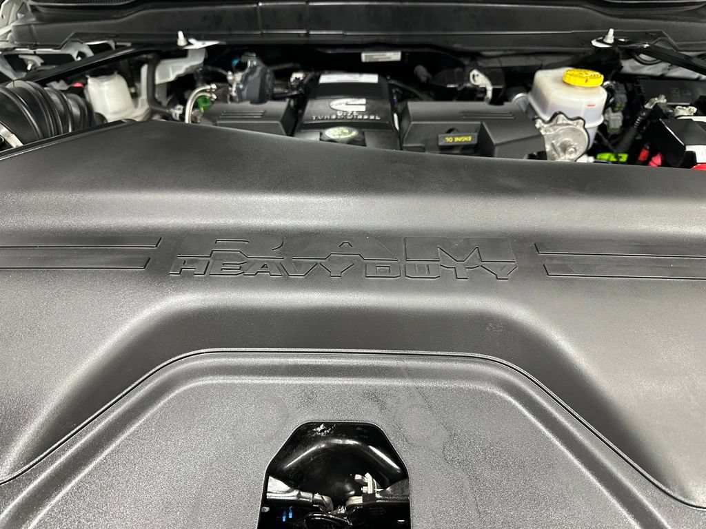 Used 2024 RAM 3500 Laramie AWD/4WD image 68