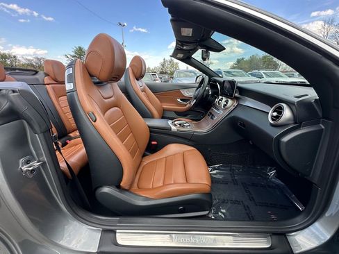 Used 2019 Mercedes-Benz C 300 4MATIC Cabriolet image 26