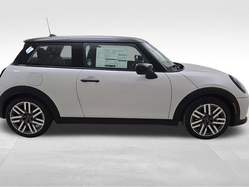 New 2026 MINI Cooper 2-Door Hardtop image 10