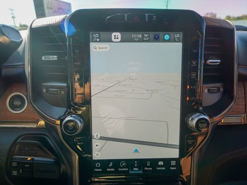 Used 2022 RAM 2500 Limited image 29