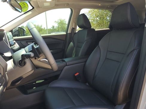 Used 2022 Nissan Rogue SL image 25