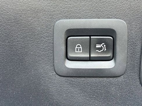 Used 2024 MAZDA CX-90 3.3 Turbo w/ Premium Package image 15