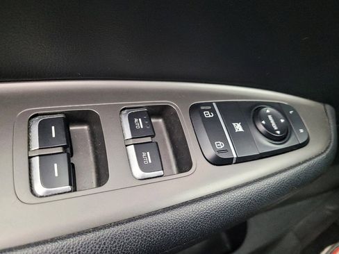 Used 2019 Kia Optima S w/ S Panoramic Sunroof Package image 27