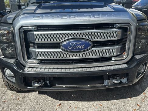 Used 2016 Ford F250 Platinum w/ FX4 Off-Road Package image 34