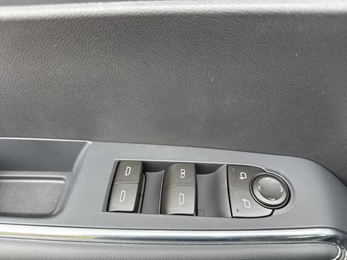 New 2026 GMC Acadia Elevation w/ Black Edition FWD image 19