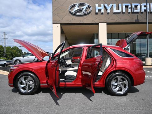 New 2026 Genesis GV70 2.5T Advanced image 17