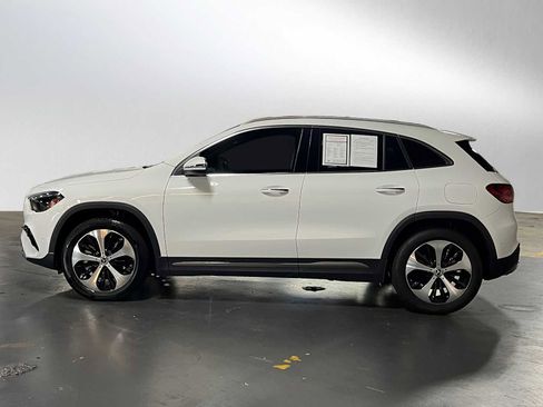 Used 2025 Mercedes-Benz GLA 250 4MATIC image 5