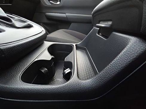 Used 2023 Honda CR-V LX image 31