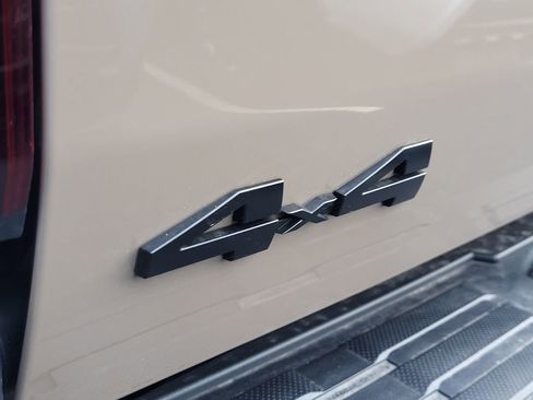 New 2026 Toyota Tacoma TRD Off-Road image 9