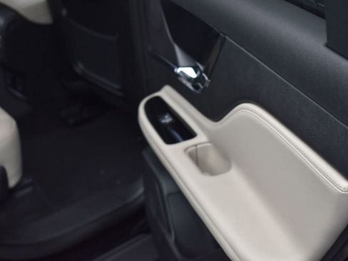 New 2026 Lincoln Corsair Grand Touring AWD/4WD image 15