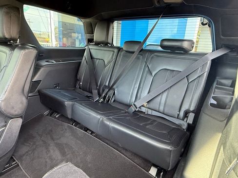 Used 2021 Ford Expedition Limited AWD/4WD image 30