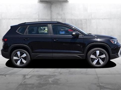 New 2026 Volkswagen Taos S AWD/4WD image 5