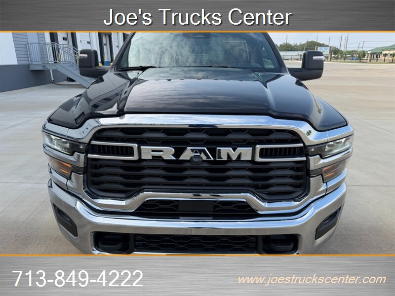 Used 2025 RAM 3500 Tradesman RWD image 29