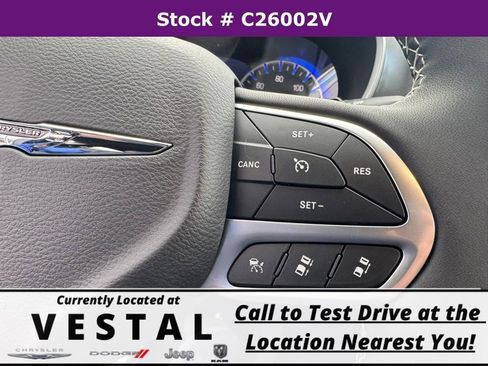 New 2026 Chrysler Pacifica Select image 35