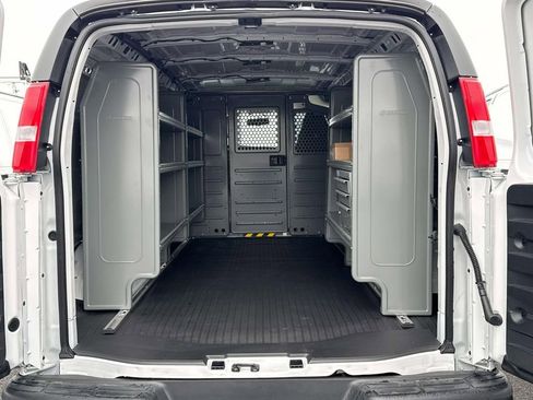New 2025 Chevrolet Express 2500 w/ Driver Convenience Package RWD image 9