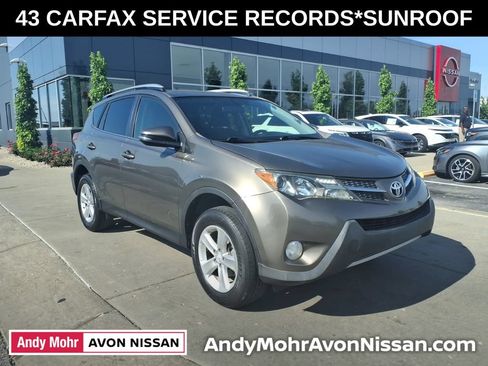 Used 2013 Toyota RAV4 XLE FWD image 2