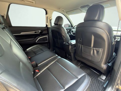 Used 2022 Kia Telluride LX AWD/4WD image 31