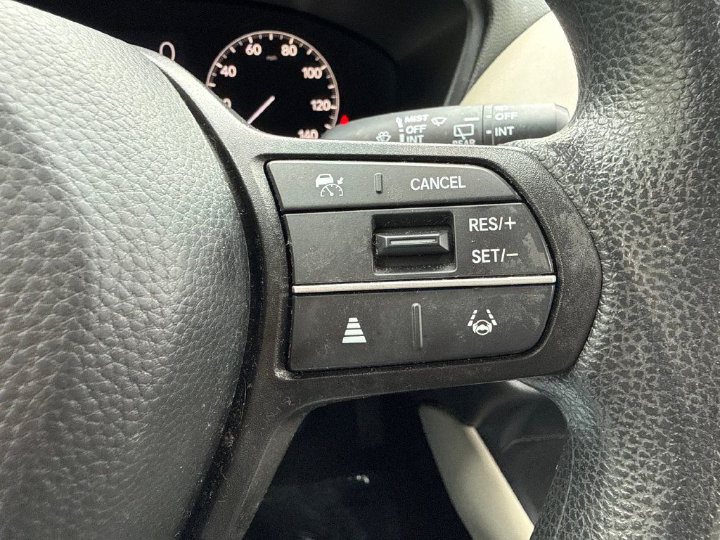 Certified 2024 Honda HR-V LX image 29