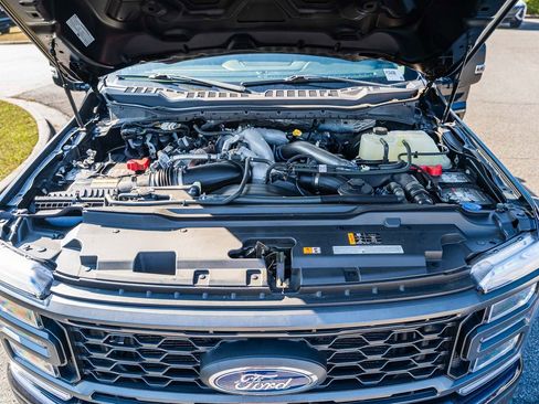 Certified 2023 Ford F250 Lariat w/ Sport Appearance Package image 21