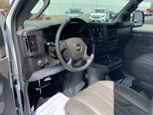 Used 2019 Chevrolet Express 2500 w/ Driver Convenience Package RWD image 10