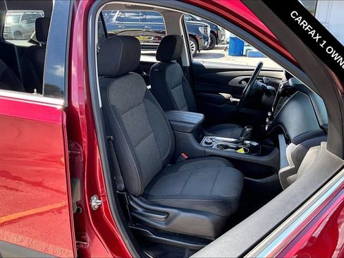 Used 2018 Chevrolet Traverse LT FWD image 28