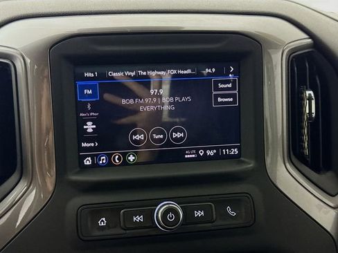 Used 2024 Chevrolet Silverado 2500 Custom w/ Custom Value Package image 17