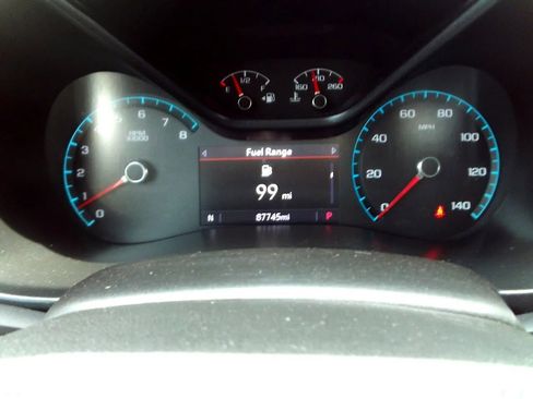 Used 2019 Chevrolet Colorado LT RWD image 18