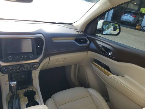 Used 2018 GMC Acadia Denali w/ Technology Package image 14