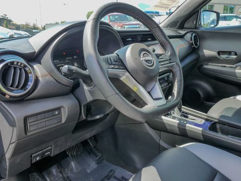Used 2022 Nissan Kicks SR w/ Premium Package FWD image 21