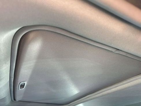 Used 2014 Toyota Camry SE image 17