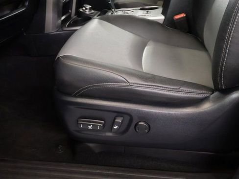 Used 2020 Toyota 4Runner SR5 Premium image 11