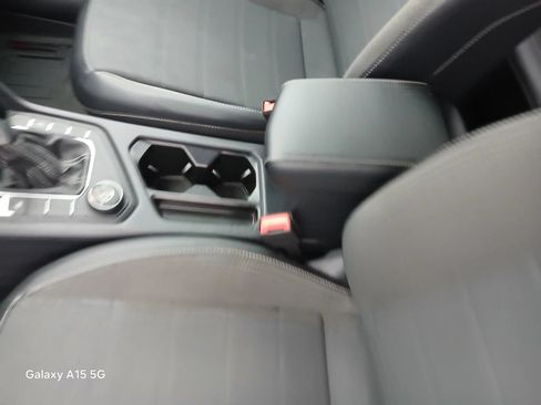 Used 2022 Volkswagen Taos SE AWD/4WD image 7