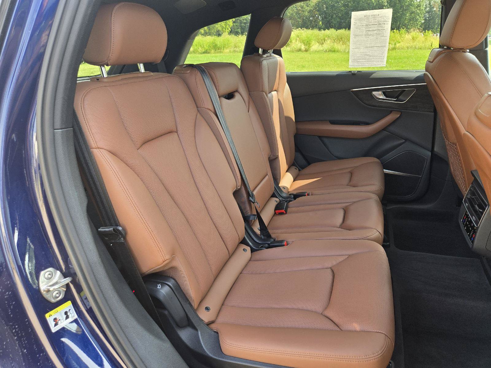 Used 2022 Audi Q7 2.0T Premium Plus w/ Premium Plus Package AWD/4WD image 29