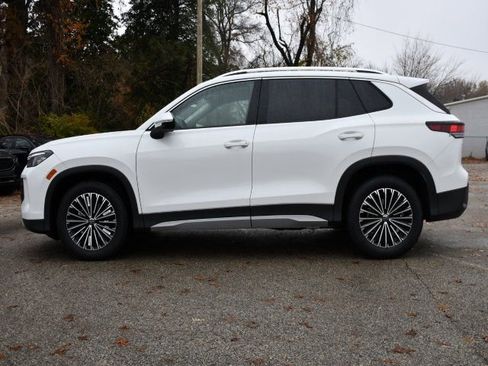 New 2026 Volkswagen Tiguan S FWD image 4