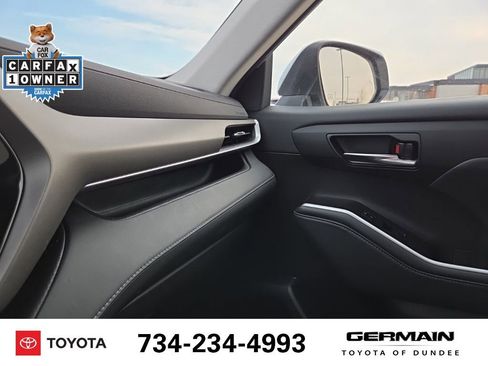 Used 2022 Toyota Highlander XLE image 39