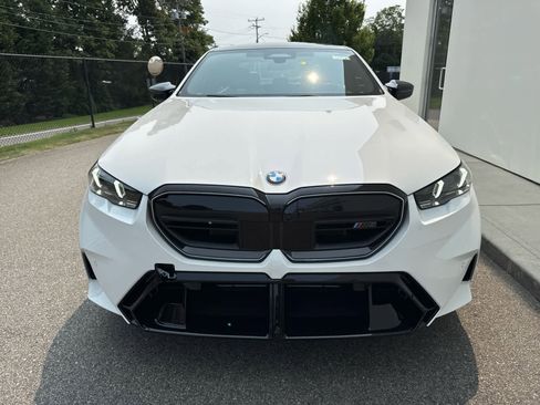 New 2026 BMW M5 w/ Executive Package image 8