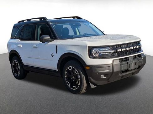 New 2025 Ford Bronco Sport Outer Banks w/ Outer Banks Tech Package+ image 1