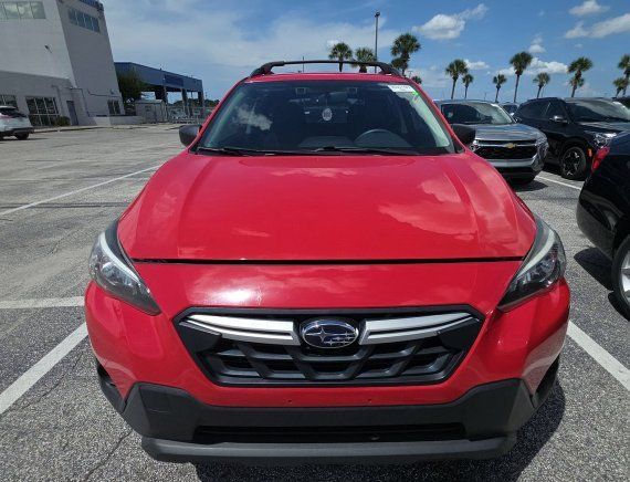 Used 2021 Subaru Crosstrek 2.0i AWD/4WD image 2