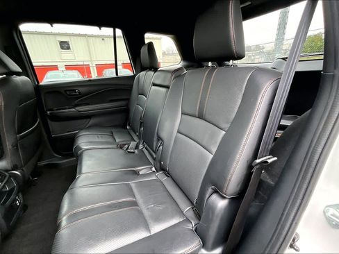 Used 2023 Honda Passport TrailSport image 18