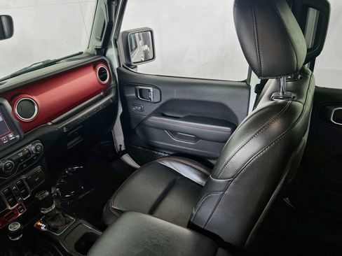 Used 2023 Jeep Wrangler Unlimited Rubicon w/ Xtreme 35 Tire Package image 22