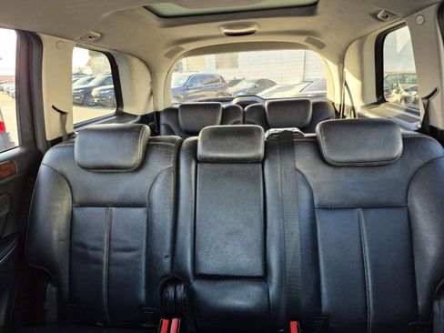Used 2009 Mercedes-Benz GL 320 BlueTEC 4MATIC image 29