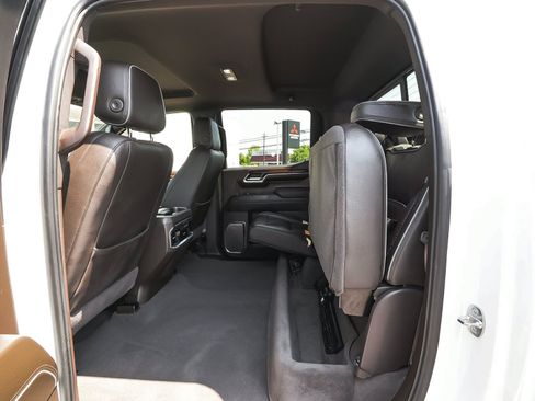 Used 2024 GMC Sierra 1500 Denali w/ Denali Reserve Package AWD/4WD image 34