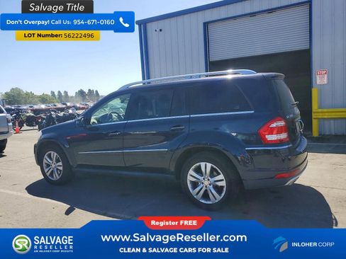 Used 2011 Mercedes-Benz GL 320 BlueTEC 4MATIC image 3
