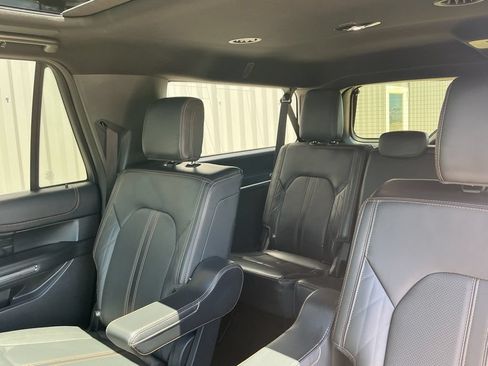 Used 2023 Ford Expedition Max Platinum AWD/4WD image 21