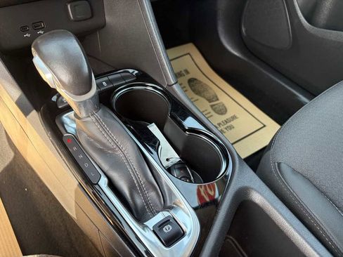 Used 2024 Buick Encore GX Preferred image 16