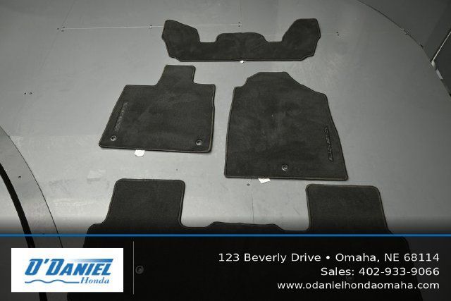 Used 2025 Honda Pilot Black Edition image 40