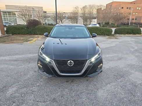 Used 2020 Nissan Altima 2.5 SR image 9