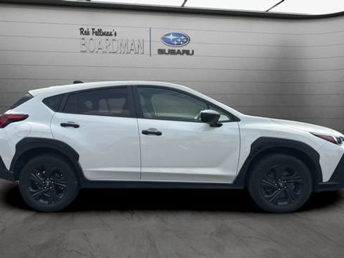 Used 2024 Subaru Crosstrek 2.0i AWD/4WD image 3